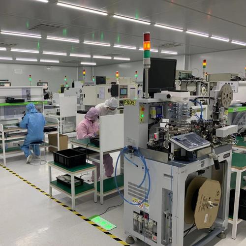 五金产品研发;计算机软硬件及辅助设备批发;计算机系统服务;软件开发